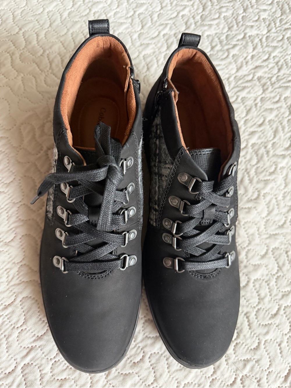 Cobb Hill Women’s 10M Black Leather Plaid Side Zip Lace-Up Sneakers NWOT